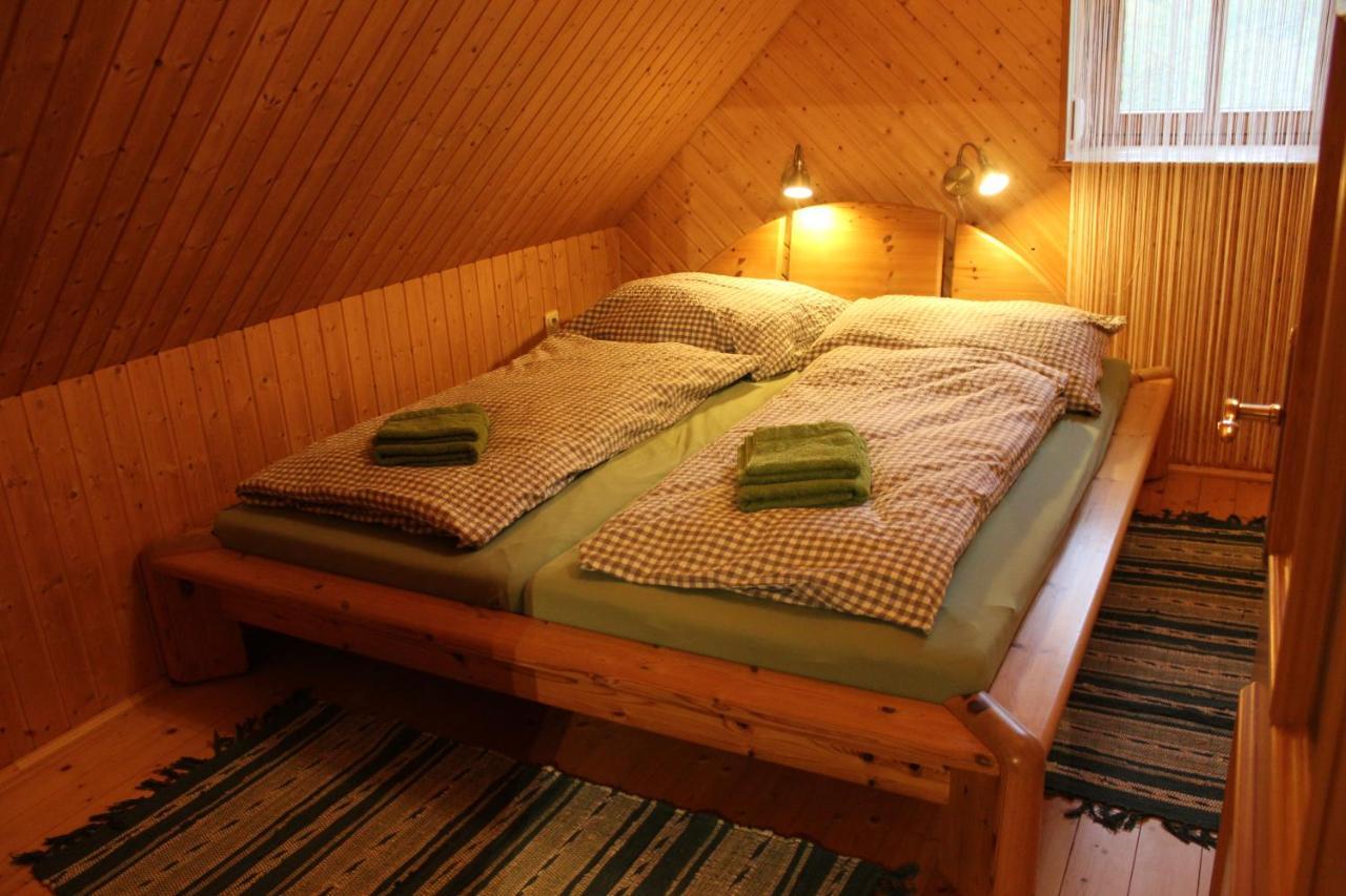 Ferienwohnung Zum Alten Forsthaus Messern Exterior photo
